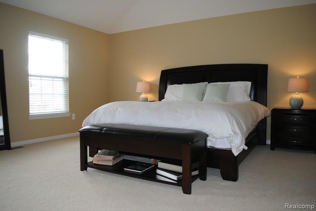 3271 Talbert Circle Rochester, MI 48307 - Photo 18 of 25 DSC_0993.jpg