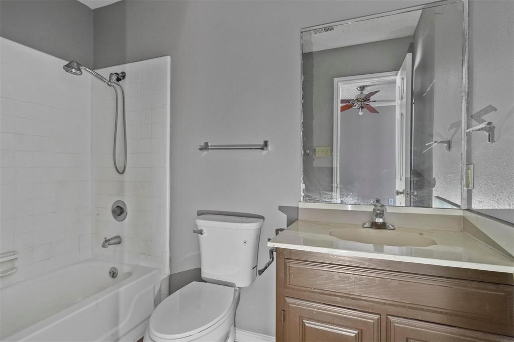 804 Custer Street Arlington, TX 76014 - Photo 17 of 21