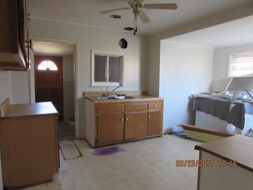 519 Coffee Street Erwin, TN 37650 - Photo 8 of 9 Large eat in kitchen
