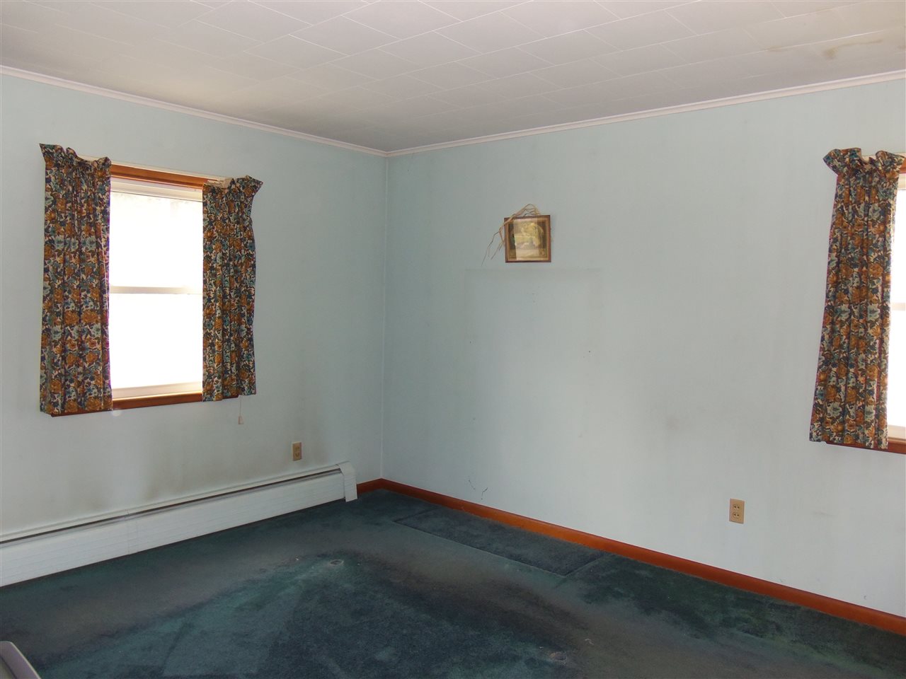 1168 Pleasant Street West Rutland, VT 05777 - Photo 11 of 20 Gallery Image 11