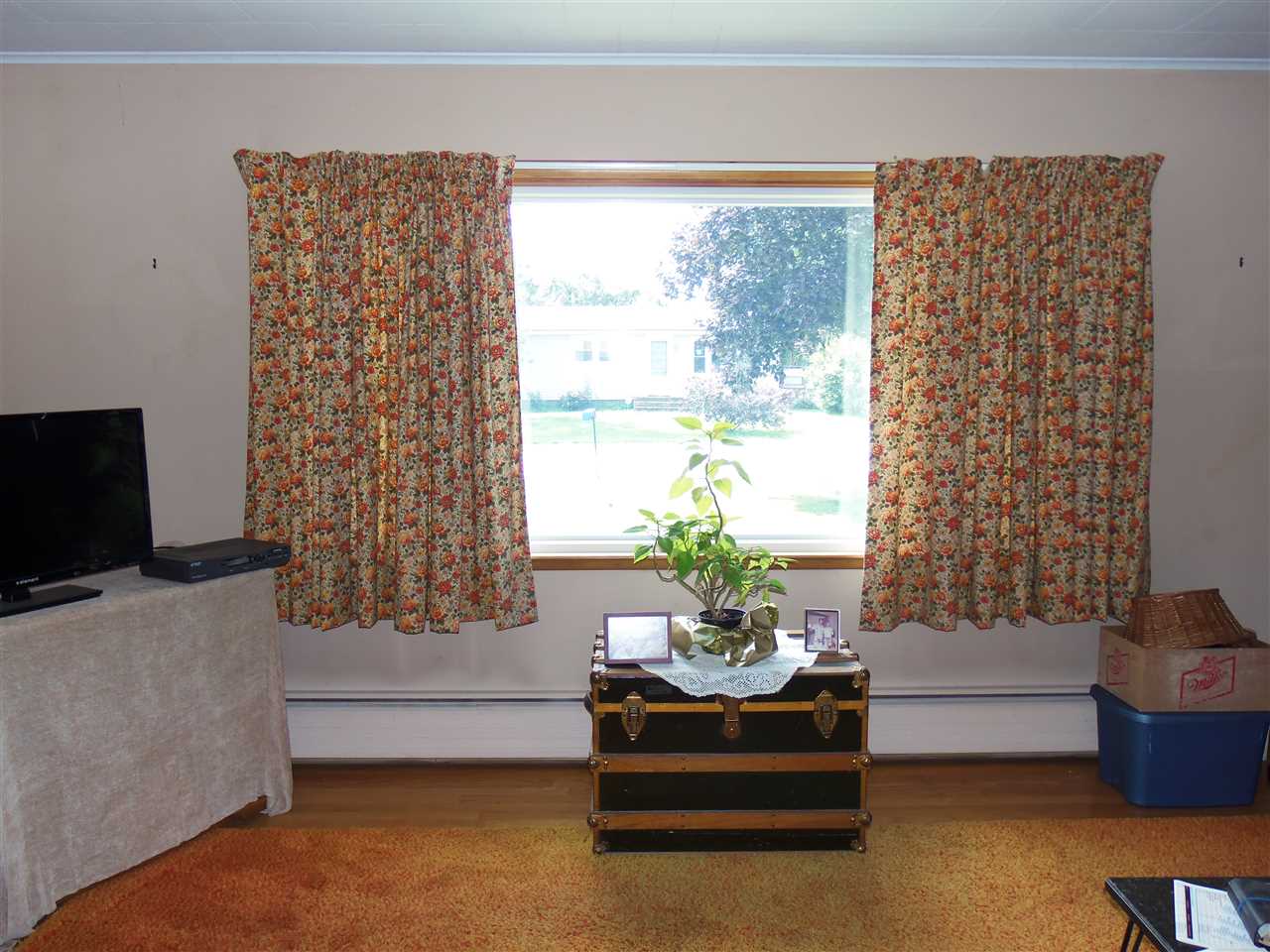 1168 Pleasant Street West Rutland, VT 05777 - Photo 4 of 20 Gallery Image 4
