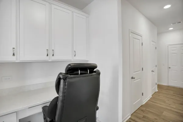 $3,100 | 691 Snow Owl Drive, Summerville, SC 29486