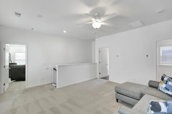 $3,100 | 691 Snow Owl Drive, Summerville, SC 29486