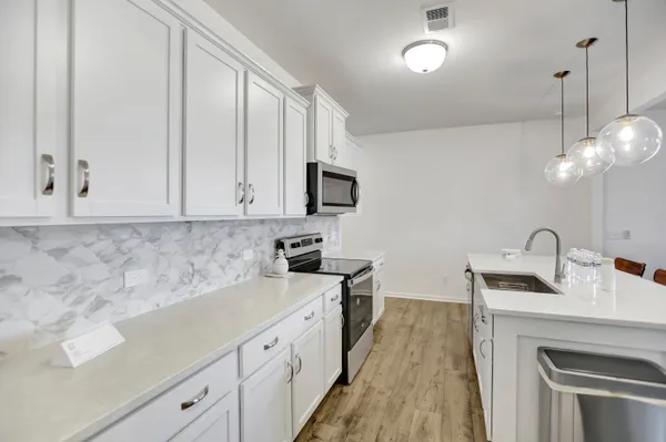 $3,100 | 691 Snow Owl Drive, Summerville, SC 29486