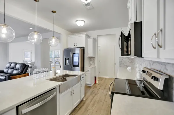 $3,100 | 691 Snow Owl Drive, Summerville, SC 29486