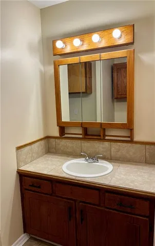 $279,000 | 901 West Davis Street, Savannah, MO 64485