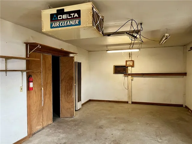 $279,000 | 901 West Davis Street, Savannah, MO 64485