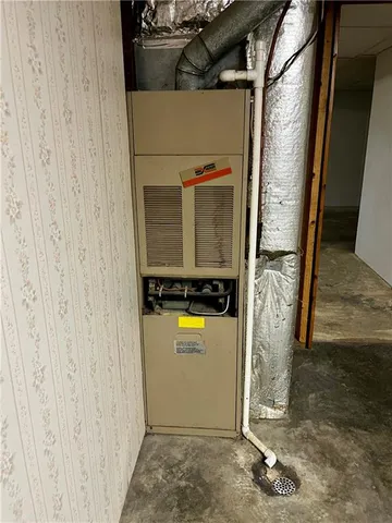 $279,000 | 901 West Davis Street, Savannah, MO 64485