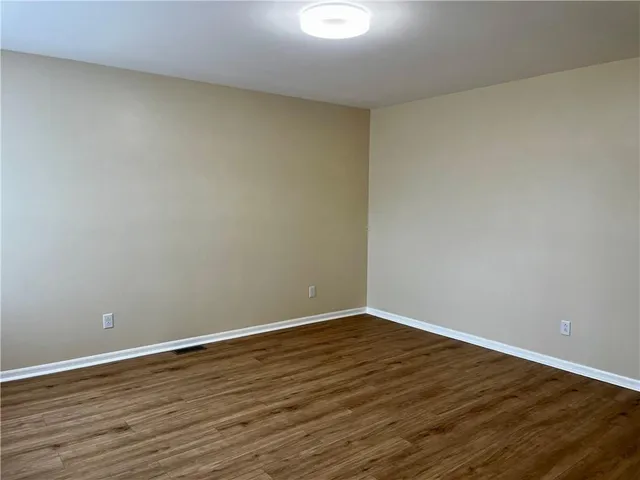 $279,000 | 901 West Davis Street, Savannah, MO 64485