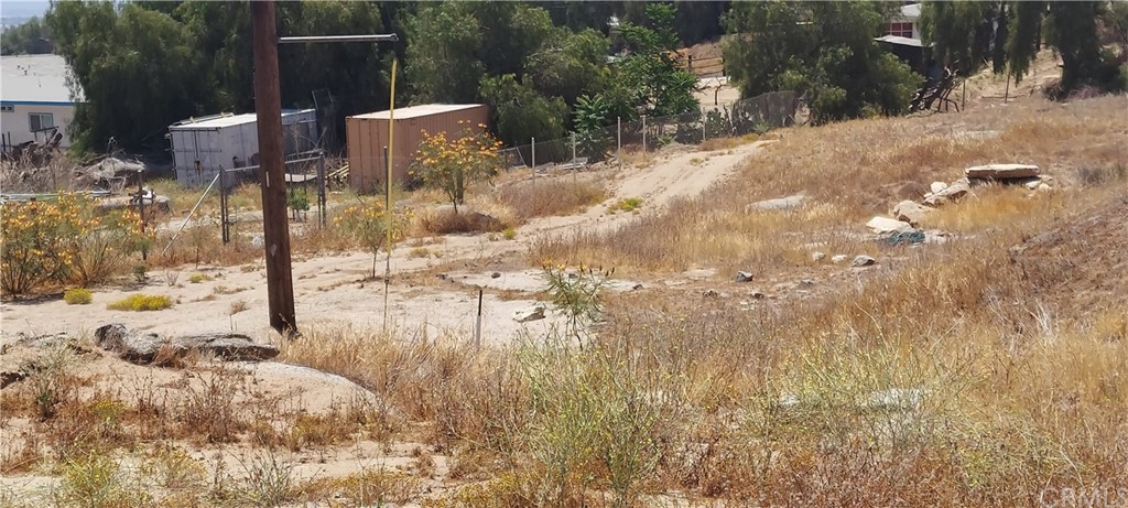 0 Darin Perris Ca Perris, CA 92570 - Photo 17 of 17 a view of yard