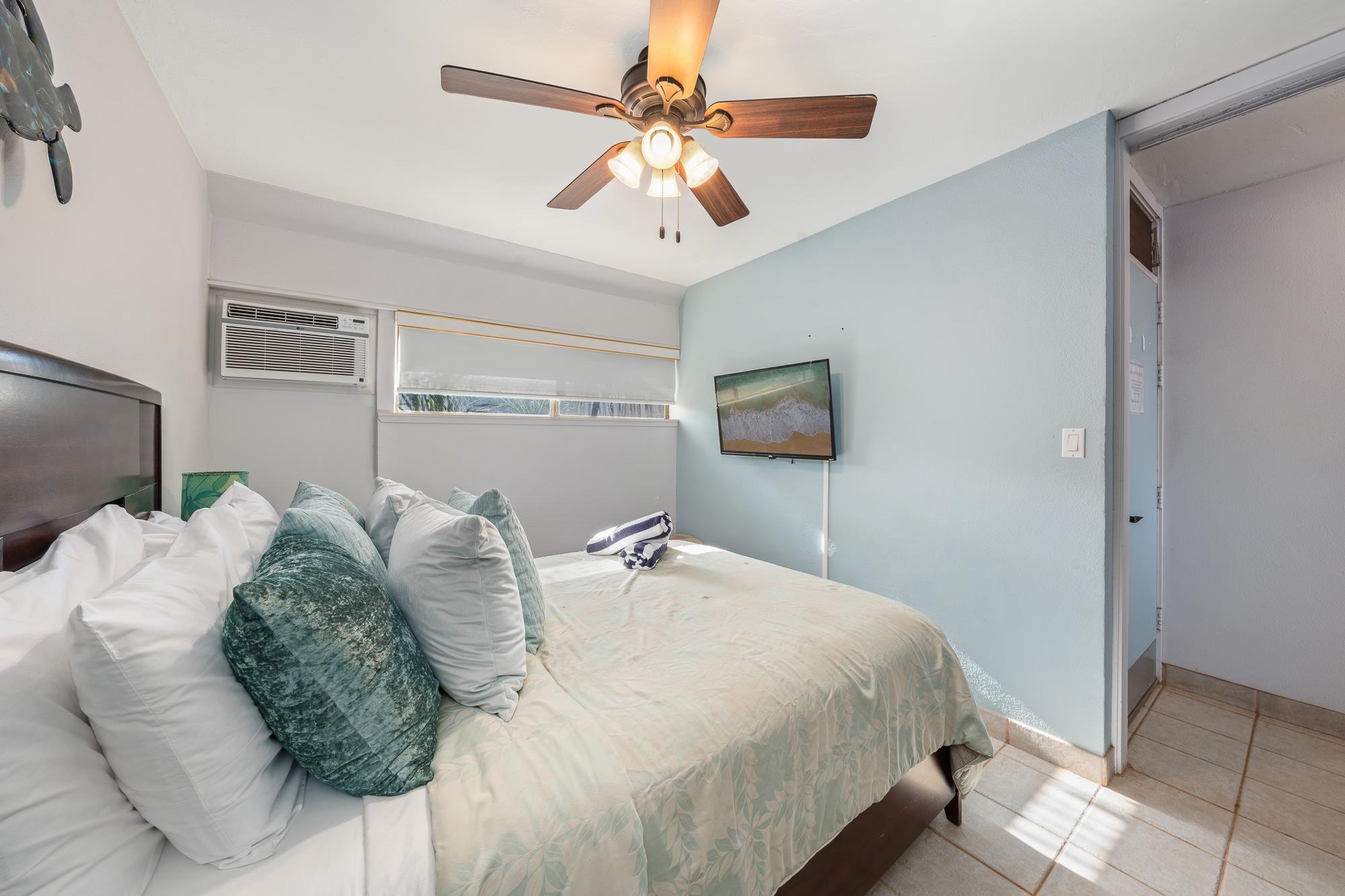 3959 Lower Honoapiilani Road, Unit 417 Lahaina, HI 96761 - Photo 20 of 37 Gallery Image 20