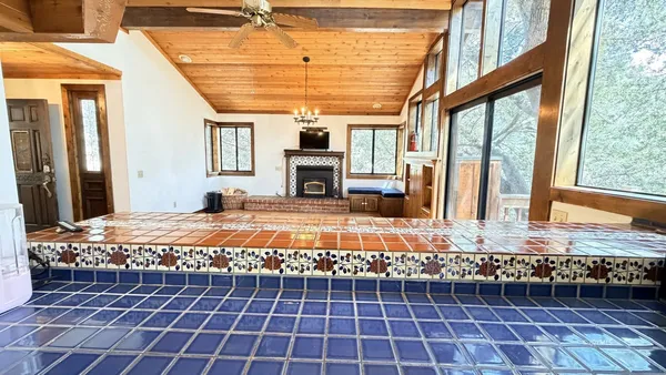 $2,850 | 26720 Robin Drive, Idyllwild, CA 92549