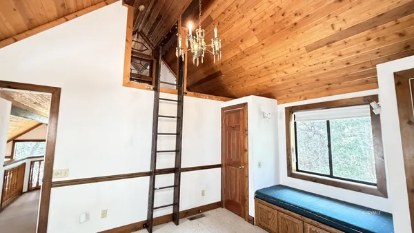 $2,850 | 26720 Robin Drive, Idyllwild, CA 92549