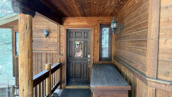 $2,850 | 26720 Robin Drive, Idyllwild, CA 92549