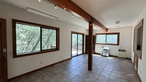 $2,850 | 26720 Robin Drive, Idyllwild, CA 92549