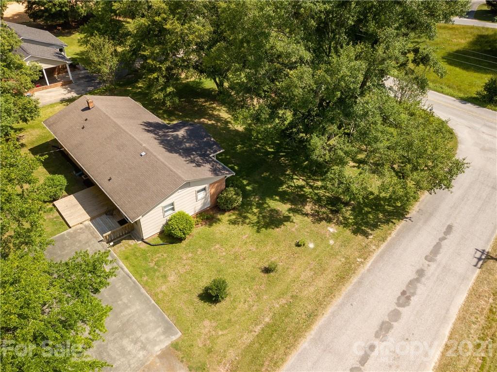 2438 Cane Mill Road Lancaster, SC 29720 - Photo 4 of 29 Gallery Image 4
