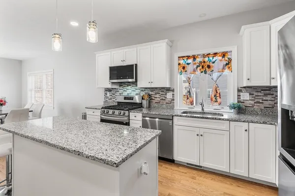 $520,000 | 3 William Drive, Unit 3, Douglas, MA 01516