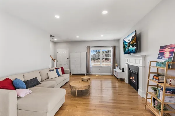 $520,000 | 3 William Drive, Unit 3, Douglas, MA 01516