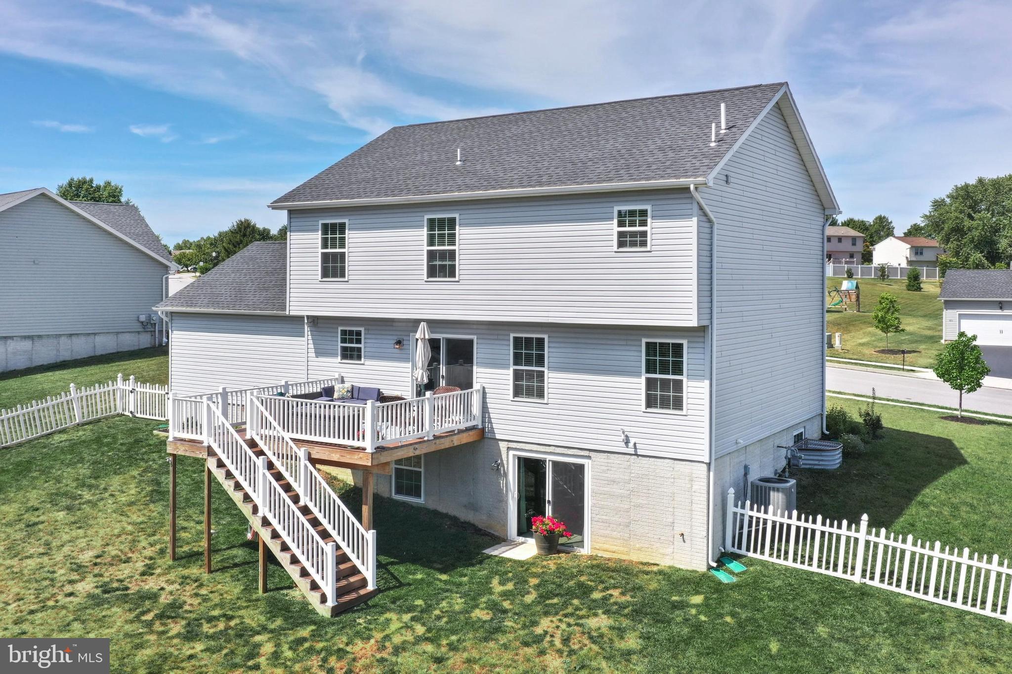 900 Friar Run Hanover, PA 17331 - Photo 6 of 42 Gallery Image 6