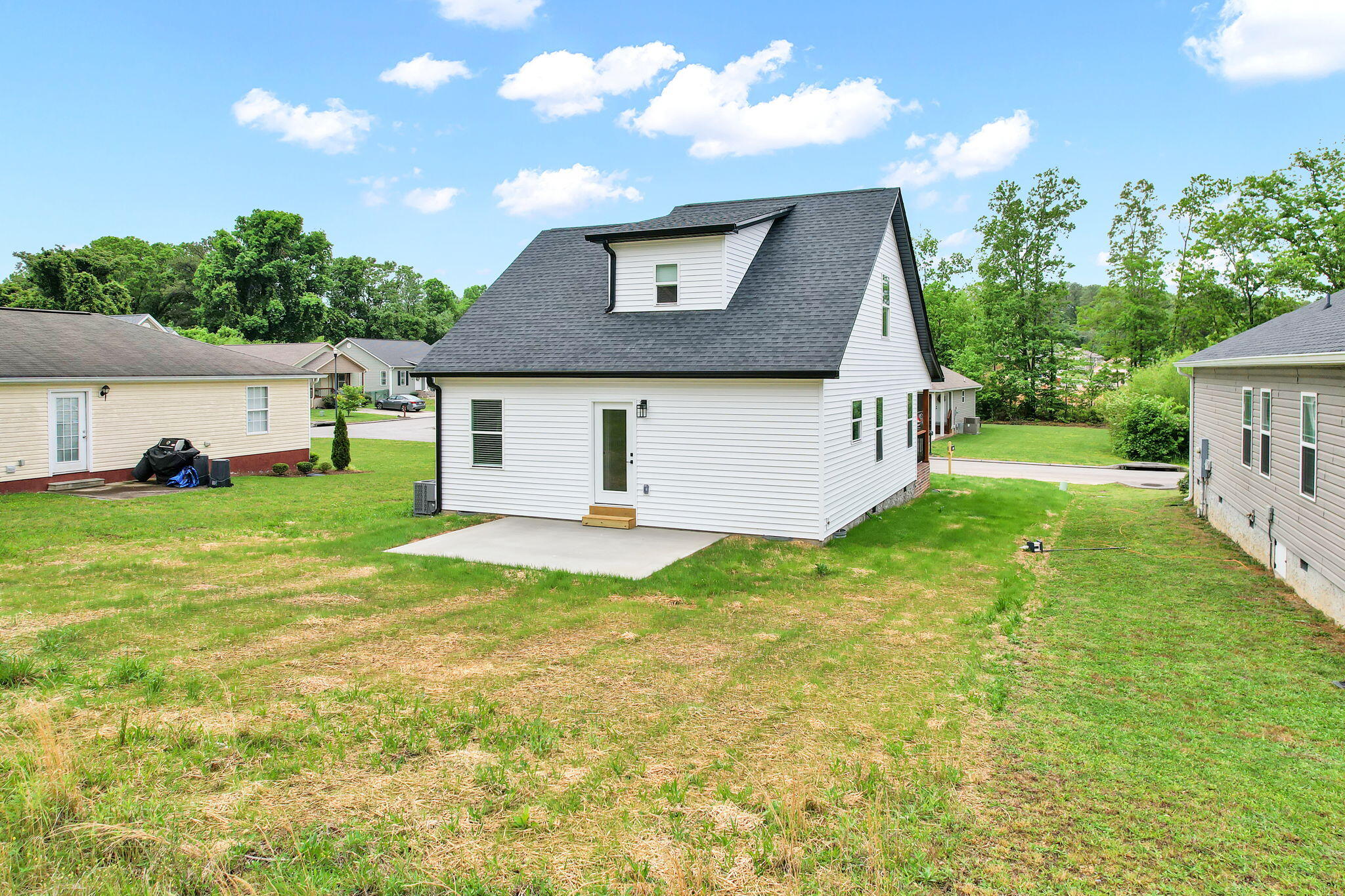 1717 Southern Heights Circle Southeast Cleveland, TN 37311 - Photo 5 of 35 5-web-or-mls-DJI_0009