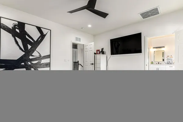 $3,800 | 2707 West Lamar Road, Phoenix, AZ 85017