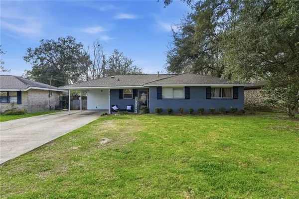 $185,000 | 472 Fountainbleau Drive, Baton Rouge, LA 70819