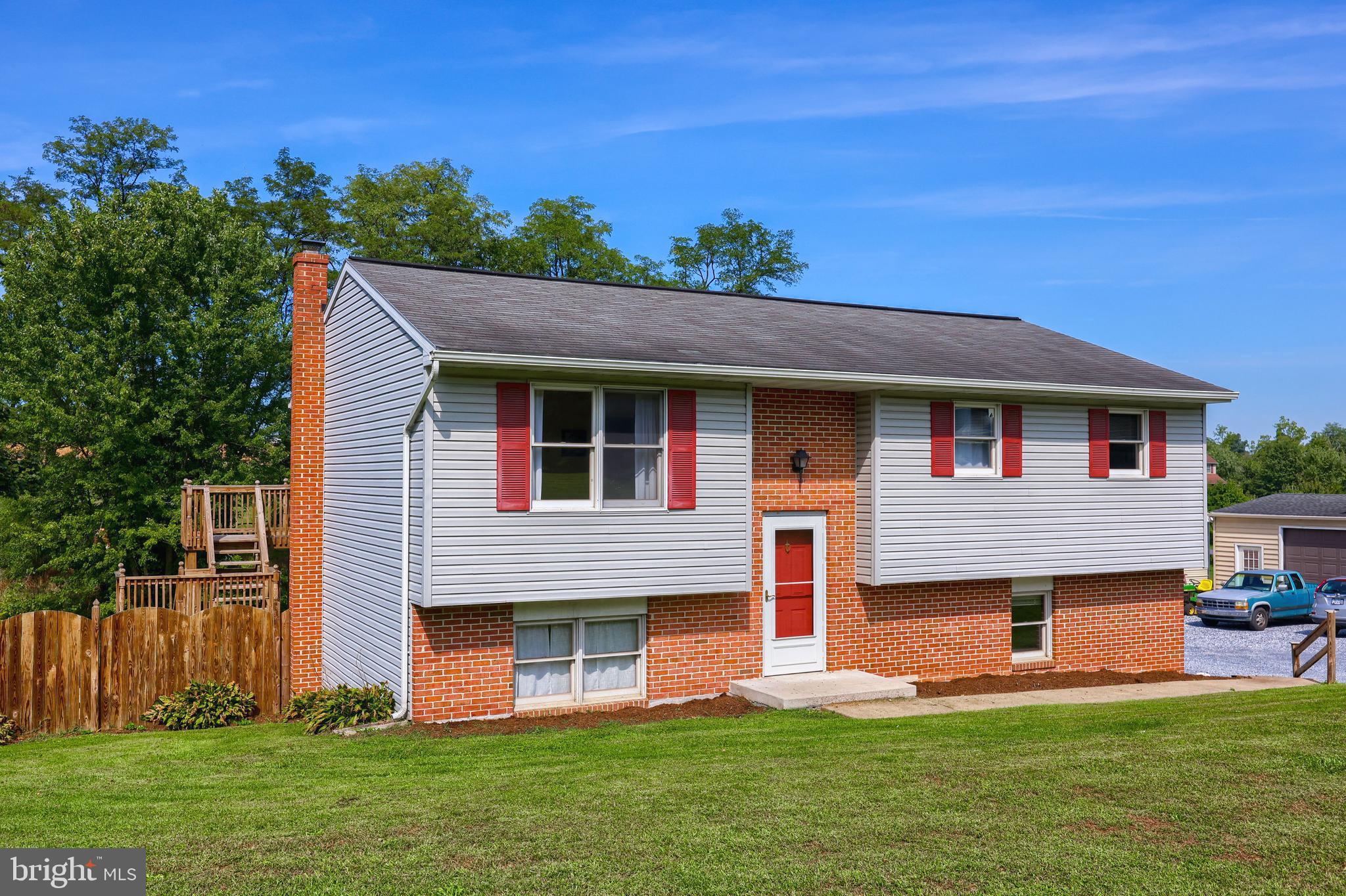 930 Furnace Hills Pike Lititz, PA 17543 - Photo 3 of 42 Front View