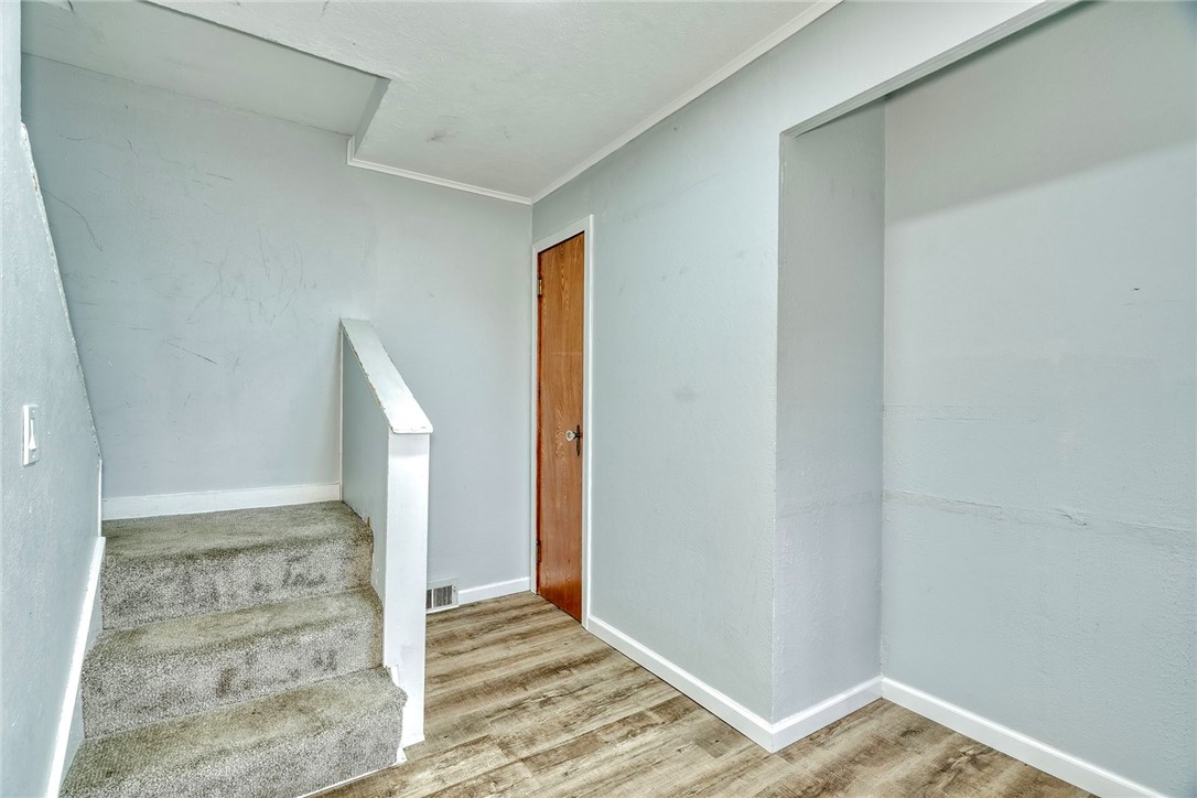 1070 Gravel Road, Unit 3 Webster, NY 14580 - Photo 5 of 23