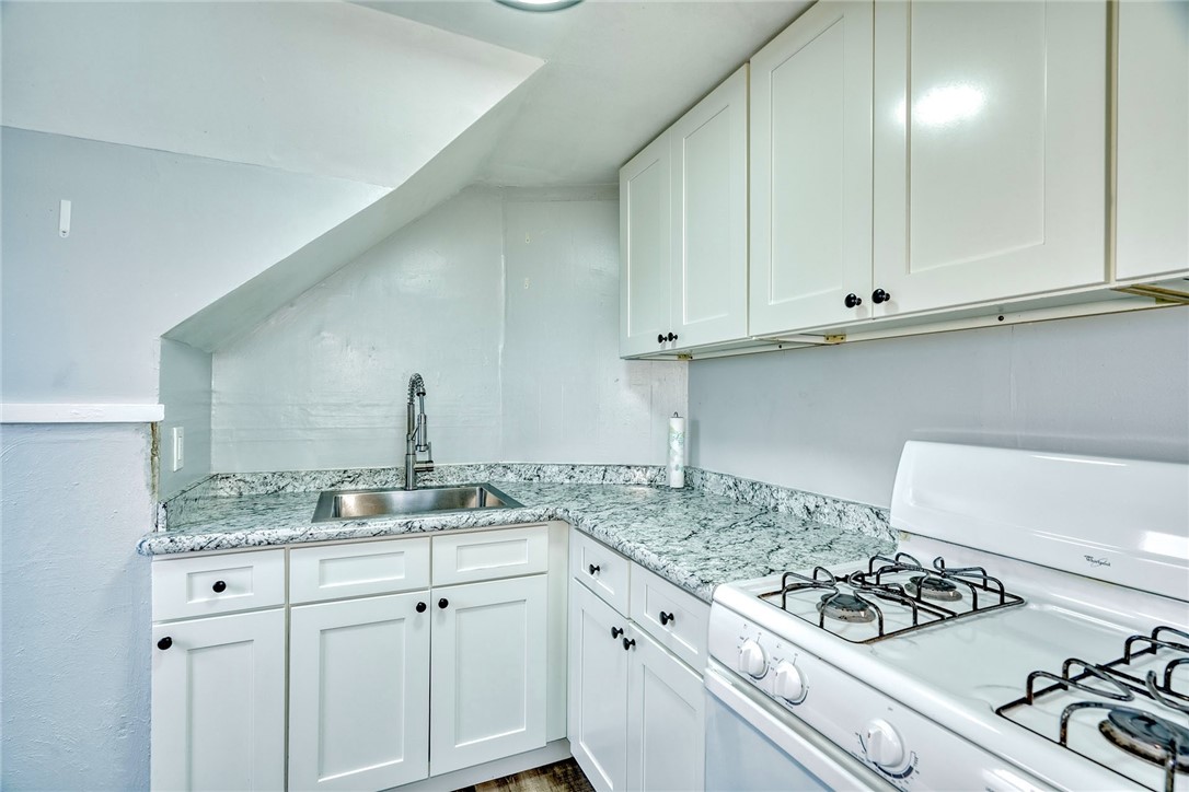 1070 Gravel Road, Unit 3 Webster, NY 14580 - Photo 9 of 23