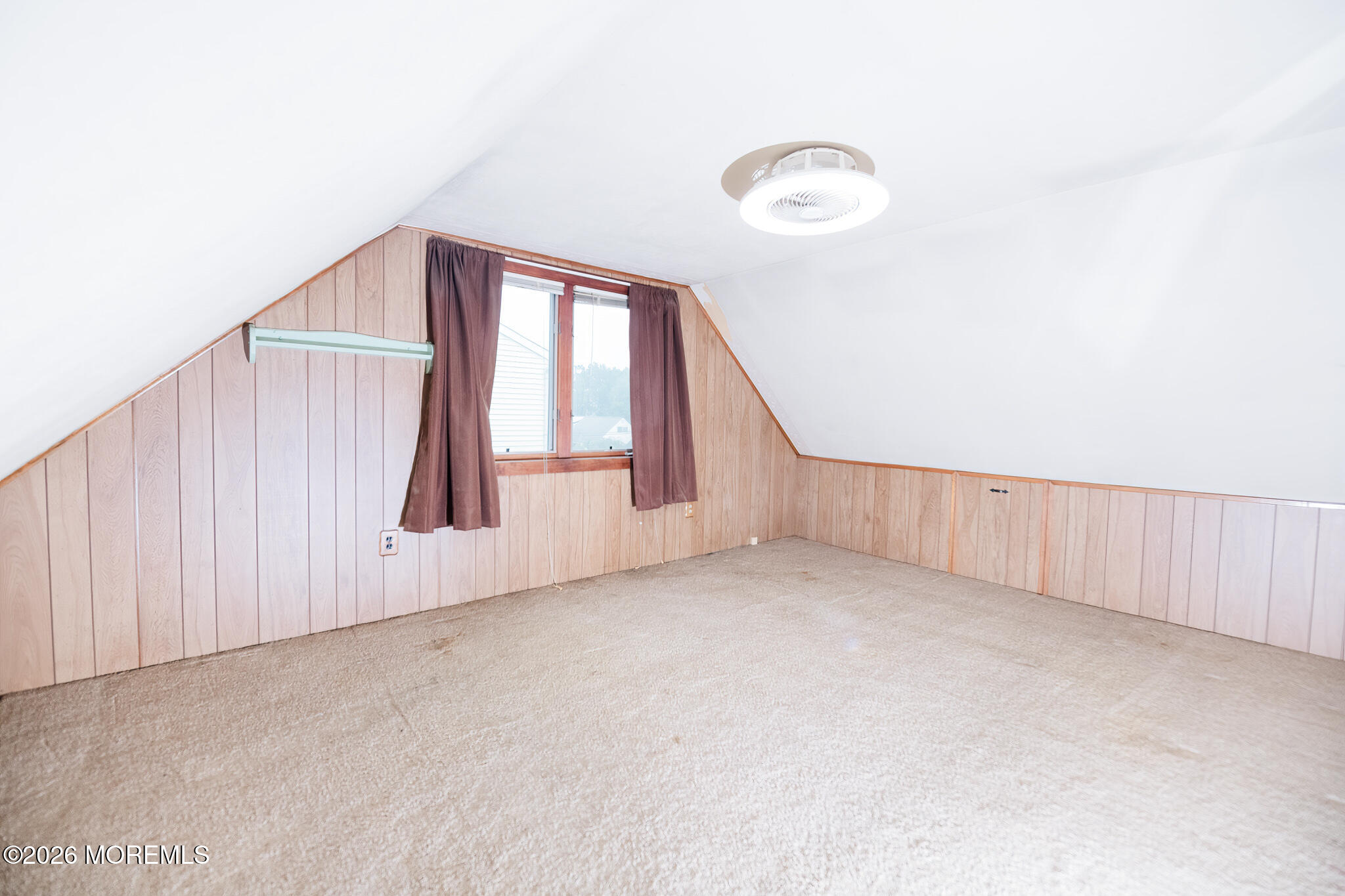 302 Edgeview Road Keyport, NJ 07735 - Photo 11 of 20 302 Edgeview Rd-12
