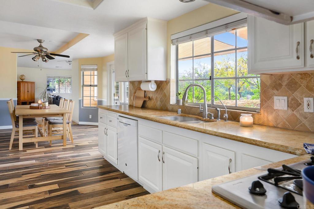 15519 Villa Sierra Road Valley Center, CA 92082 - Photo 17 of 40