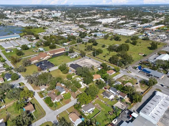 $799,900 | 1403 7th Street Southwest, Winter Haven, FL 33880