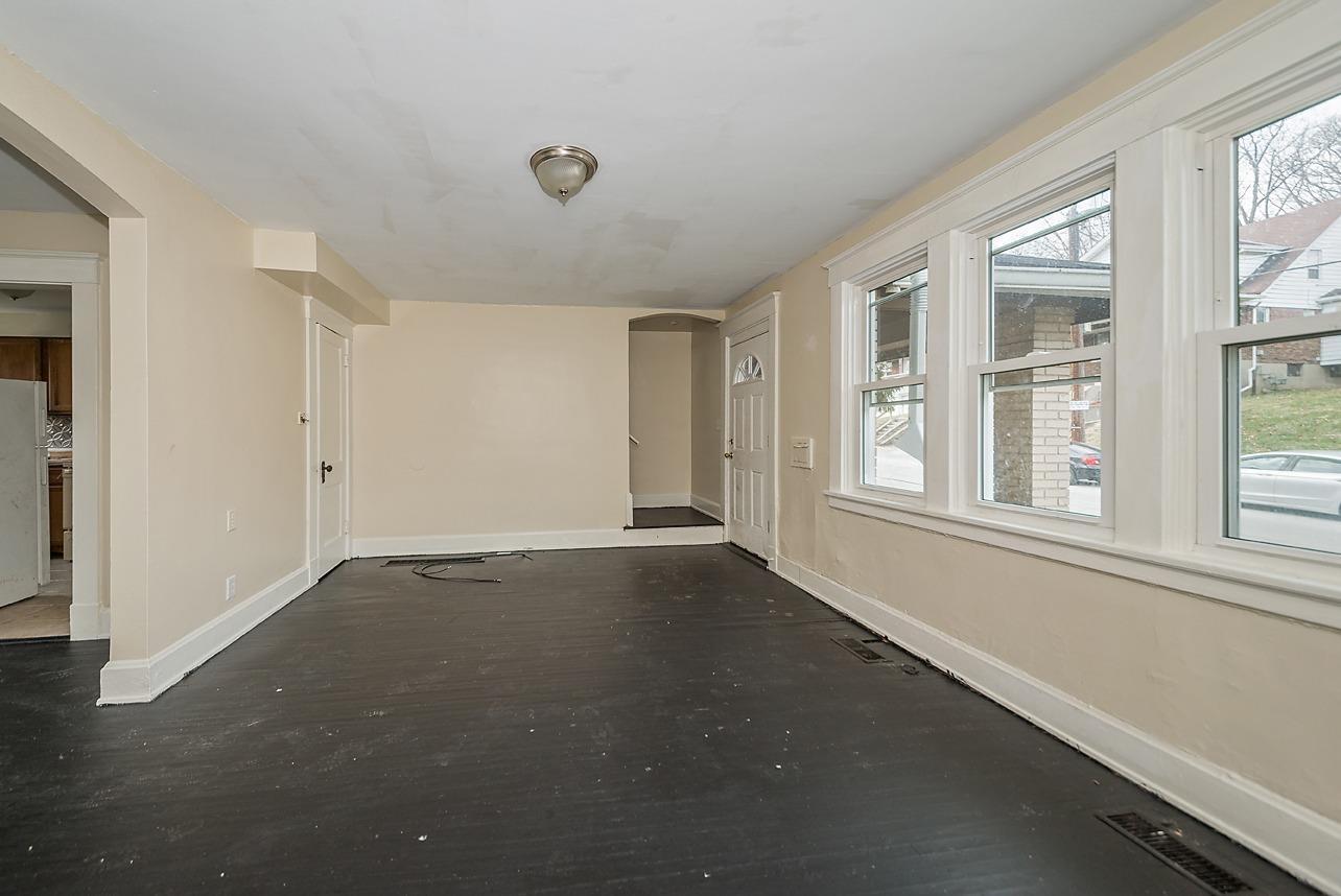1280 Rutledge Avenue Cincinnati, OH 45205 - Photo 3 of 14