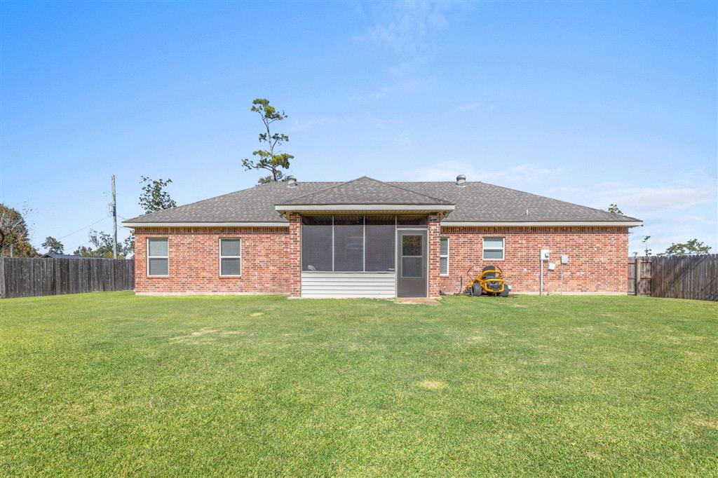 983 Green Road Lake Charles, LA 70611 - Photo 15 of 16 Gallery Image 15