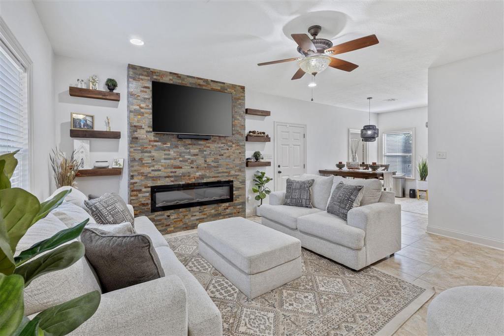 983 Green Road Lake Charles, LA 70611 - Photo 2 of 16 Gallery Image 2