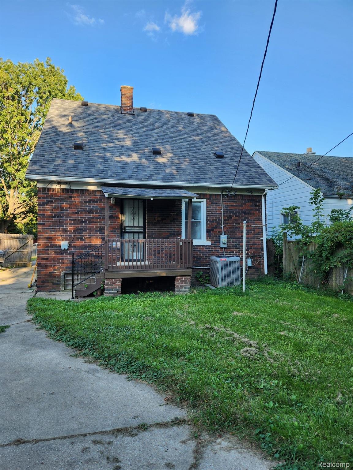 6491 Rutland Street Detroit, MI 48228 - Photo 4 of 15