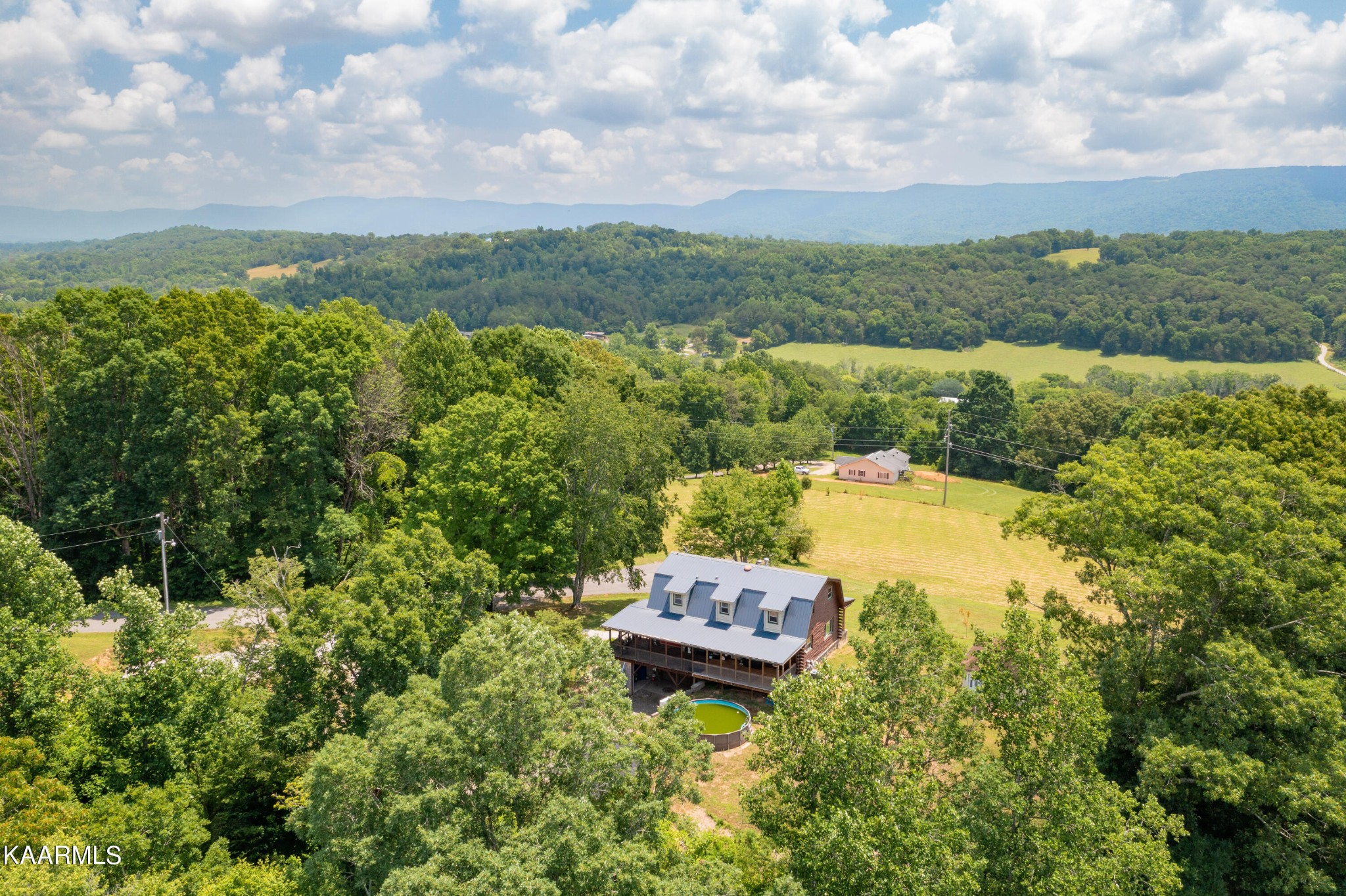 914 Cliffside Road Pikeville, TN 37367 - Photo 36 of 43 Gallery Image 36