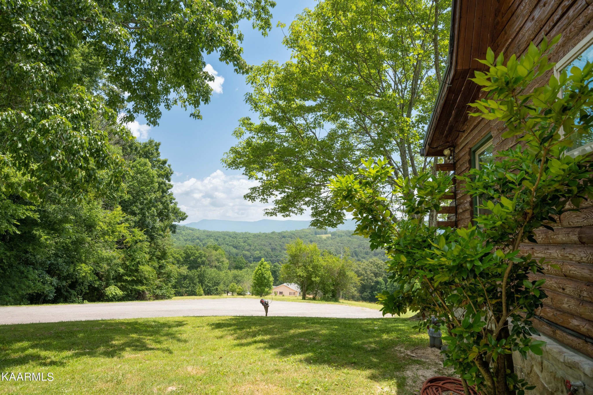 914 Cliffside Road Pikeville, TN 37367 - Photo 10 of 43 Gallery Image 10