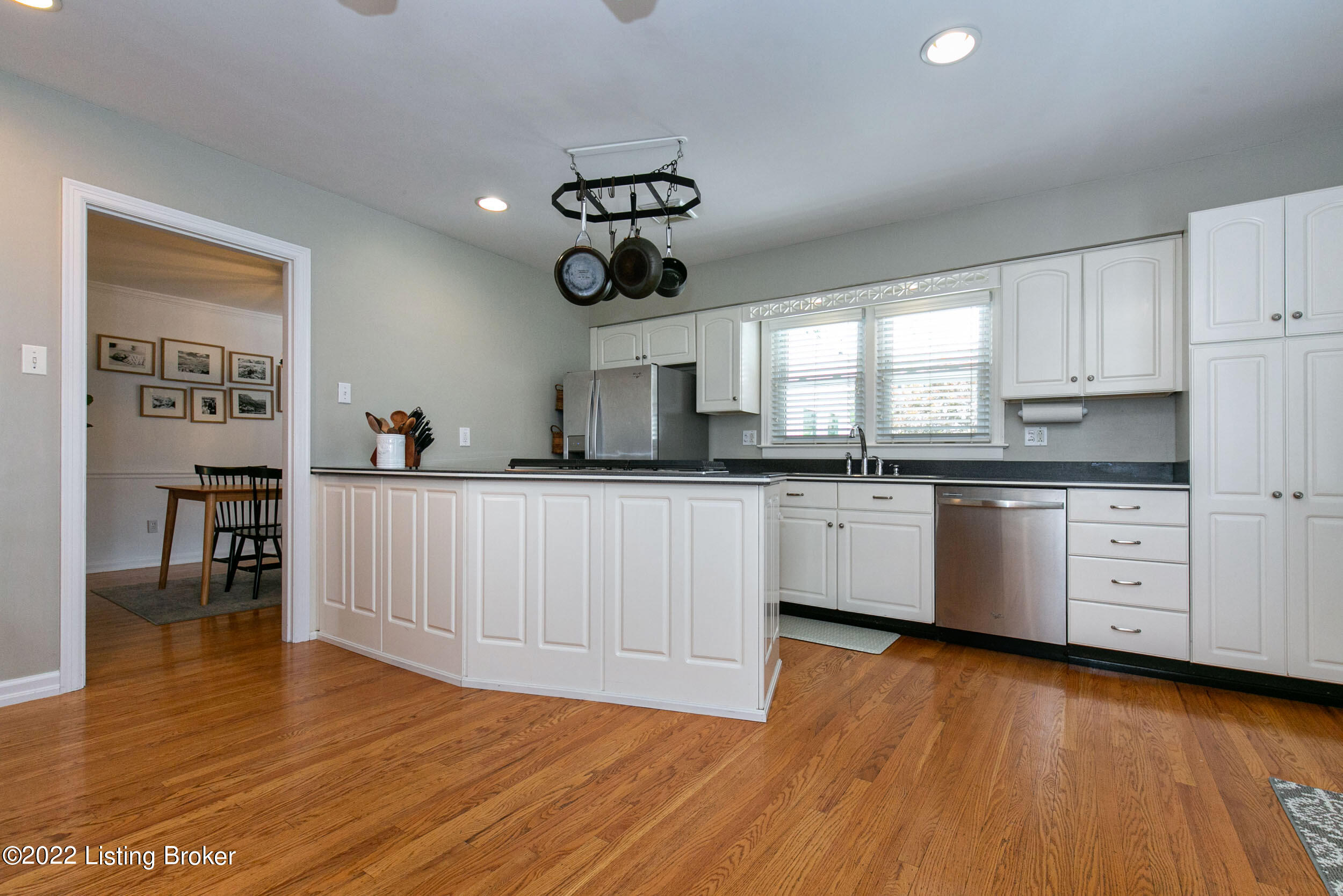 223 Biltmore Road Louisville, KY 40207 - Photo 11 of 46 RBWP4053