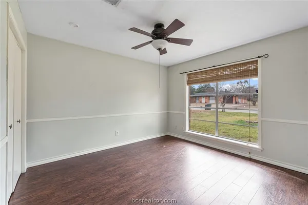 $315,000 | 3917 Hilltop Drive, Bryan, TX 77801