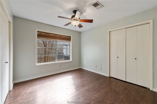 $315,000 | 3917 Hilltop Drive, Bryan, TX 77801