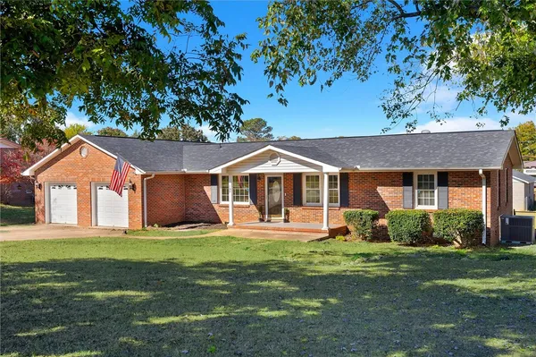 $225,000 | 109 Carson Drive, Starr, SC 29684