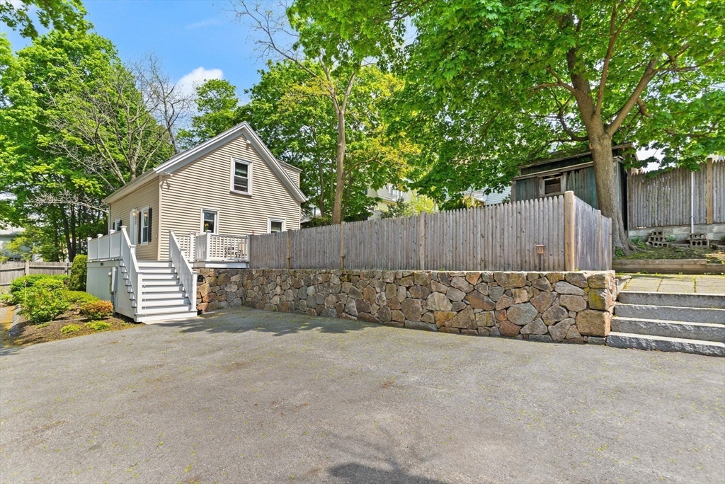 335 R Cabot Street Beverly, MA 01915 - Photo 12 of 13