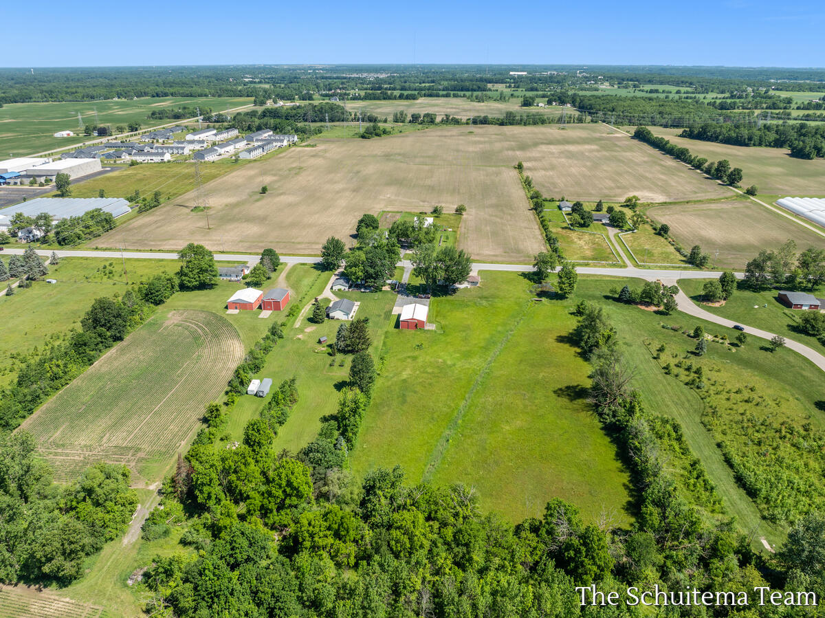 4526 Bauer Road Hudsonville, MI 49426 - Photo 45 of 46 4526-Bauer_203