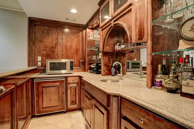 $1,250,000 | 5940 Whitestone Lane, Suwanee, GA 30024