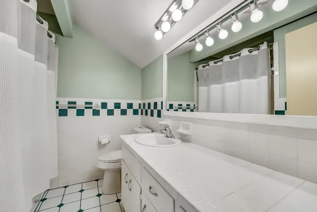 $2,600 | 8001 Manassas Drive, Austin, TX 78745