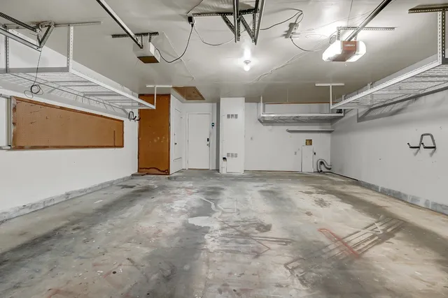 $2,600 | 8001 Manassas Drive, Austin, TX 78745