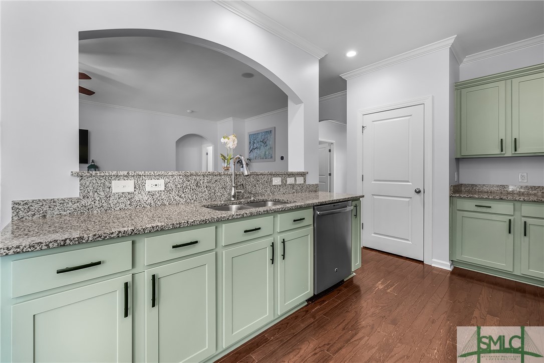 3 Marshland Point Pooler, GA 31322 - Photo 17 of 46 Kitchen