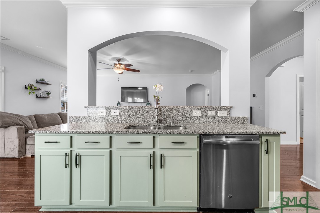 3 Marshland Point Pooler, GA 31322 - Photo 20 of 46 Kitchen