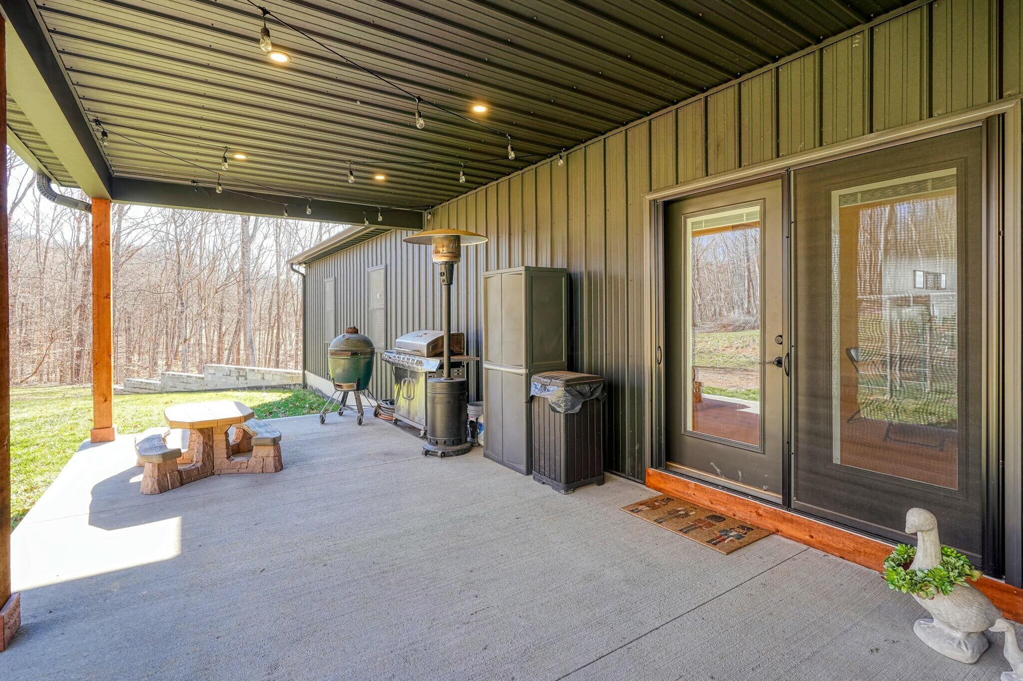 1549 Keystone Furnace Road Jackson, OH 45640 - Photo 44 of 58 Covered Patio
